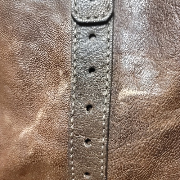 Fossil Duffle Bag LUGGAGE Suitcase Leather Brown Top Handle NO SHOULDER STRAP - Picture 2 of 10